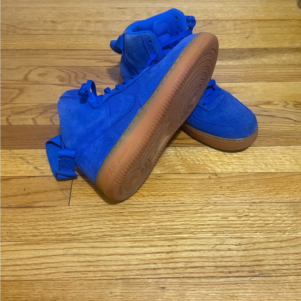 Nike Air Force 1 High 07 LV8 - Picture 4 of 6